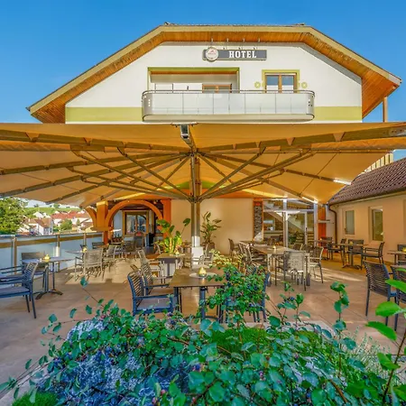 Landgasthof Ritter Szálloda 3*